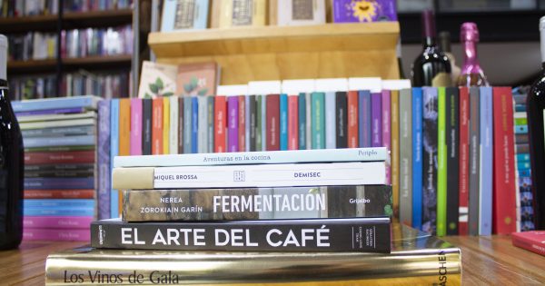 Libros de gastronomía para mantenernos calientes hasta que llegue la primavera