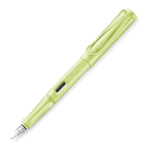 Pluma Safari Springgreen M  | SKU 4037169 | LAMY